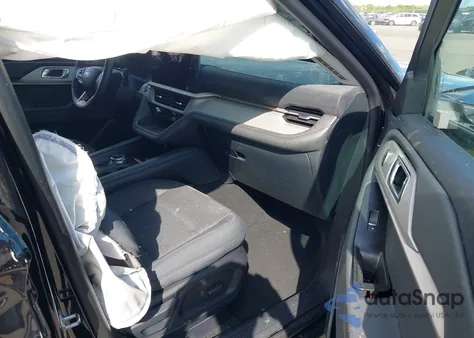 2025 Ford Explorer Active from USA, damaged, VIN 1FMUK8DH0SGA20801